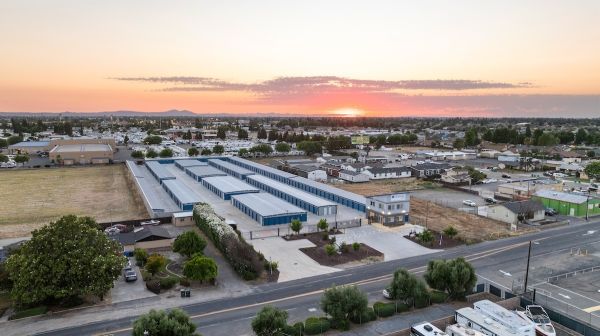 US Storage Centers - Manteca - Austin Road - 183 South Austin Road