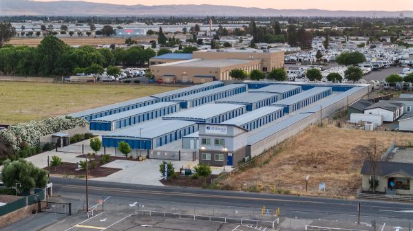 US Storage Centers - Manteca - Austin Road - 183 South Austin Road