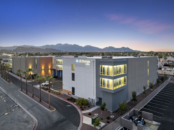 US Storage Centers - Las Vegas - Flamingo - 9560 West Flamingo Road