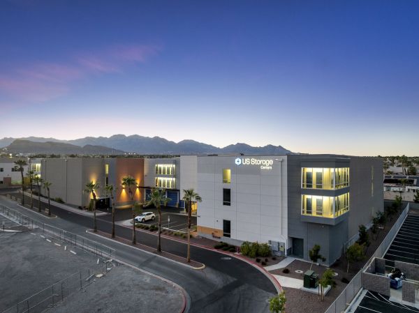 US Storage Centers - Las Vegas - Flamingo - 9560 West Flamingo Road