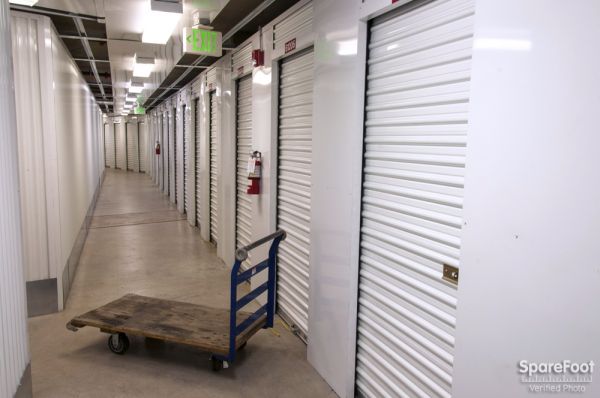 Tukwila Self Storage - 5950 Southcenter Boulevard