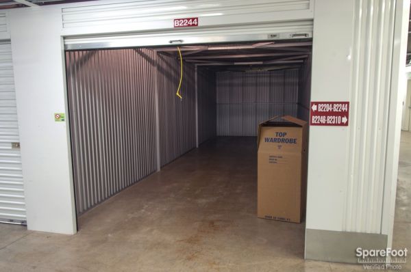 Tukwila Self Storage - 5950 Southcenter Boulevard