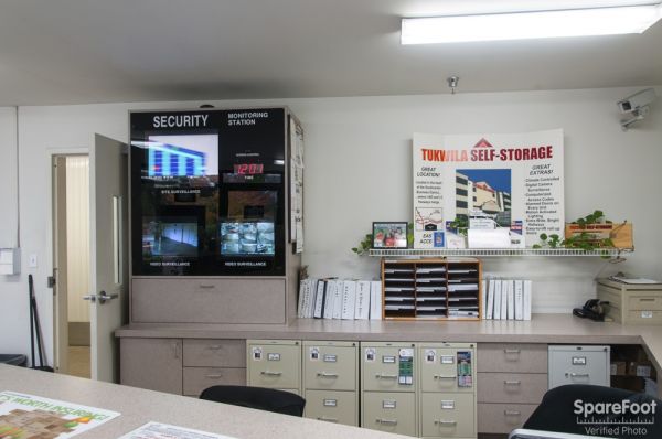 Tukwila Self Storage - 5950 Southcenter Boulevard