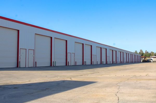 50' Enclosed RV & Boat Storage w/ Power l 24/7 Access l Port Allen - 4747 River Road