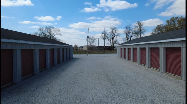 Hometown Express Storage Matthews - 10th Street