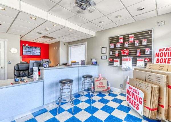 Devon Self Storage, LLC - Devon Self Storage - 9305 - Springfield TN - 3356 Highway 41 South