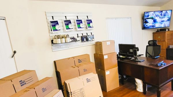 Low Cost Storage - North Hollywood (ALL DRIVE-UP UNITS) - 8200 Webb Avenue