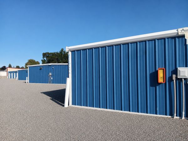 Ideal Mini Storage - 4044 W Van Giesen St