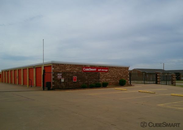 CubeSmart Self Storage - 4711 Brookdale Drive - TX - 4711 Brookdale Drive
