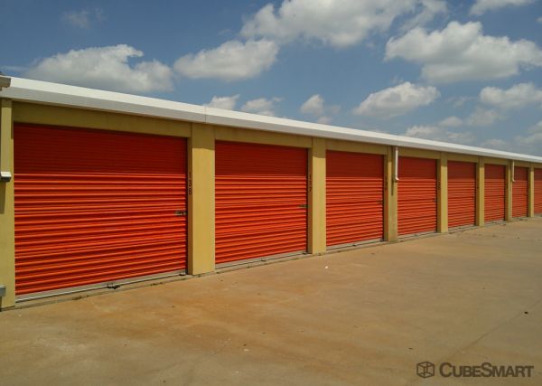 CubeSmart Self Storage - 4711 Brookdale Drive - TX - 4711 Brookdale Drive