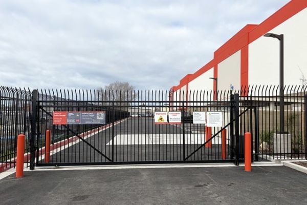 Public Storage - Sacramento - 4745 Chippendale Dr - 4745 Chippendale Dr