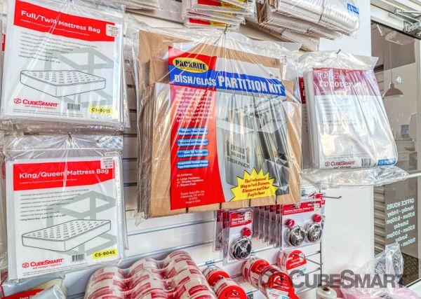 CubeSmart Self Storage - 14 Merrick Road