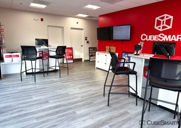 CubeSmart Self Storage - 4100 Skyland East Boulevard
