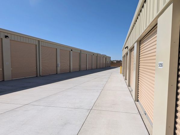 Zinfandel Self Storage - 11060 North Mather Boulevard