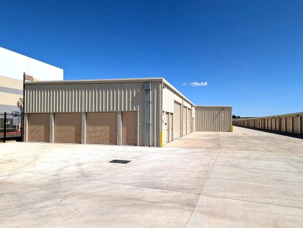 Zinfandel Self Storage - 11060 North Mather Boulevard