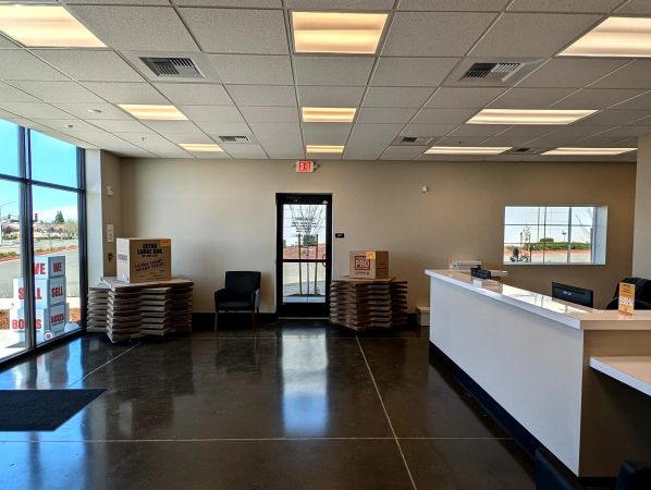 Zinfandel Self Storage - 11060 North Mather Boulevard