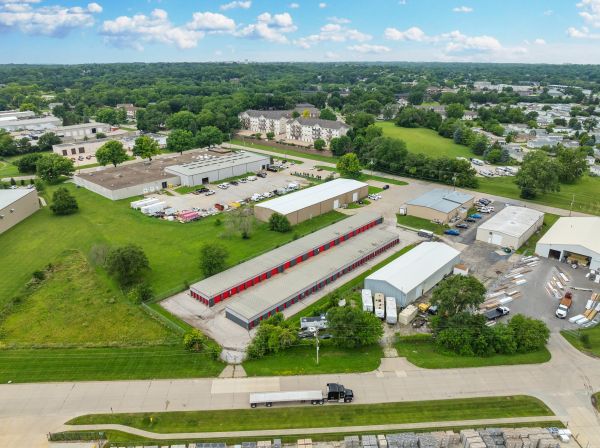 10 Federal Storage - Fuller St - 1624 Fuller Road