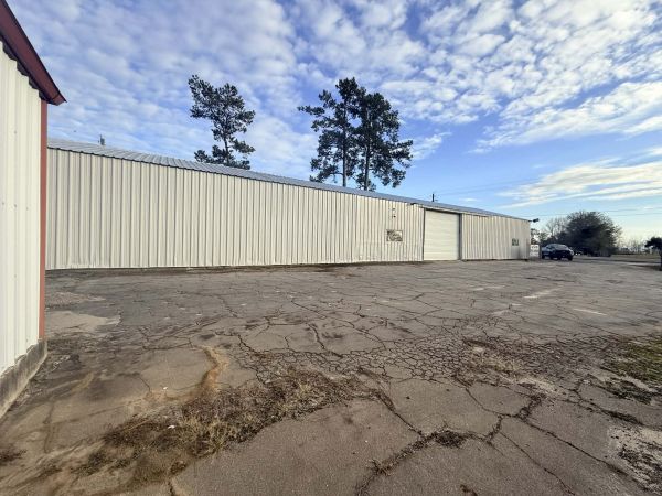 Anchor Storage Solutions - 3950 Old Cottondale Road