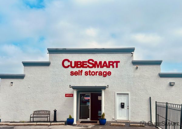 CubeSmart Self Storage - 1060 Morgantown Road - PA - 1060 Morgantown Road