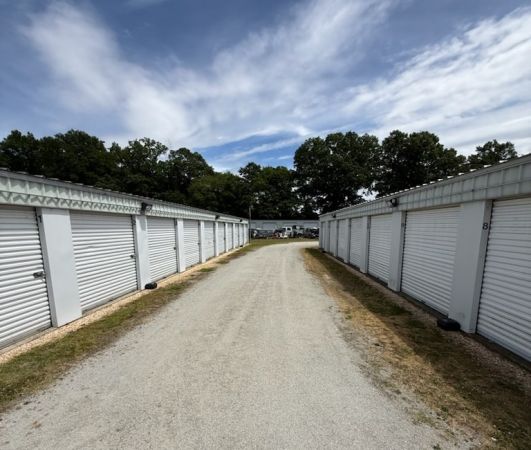 Self Storage Goldsboro NC-111 - 389 North Carolina 111