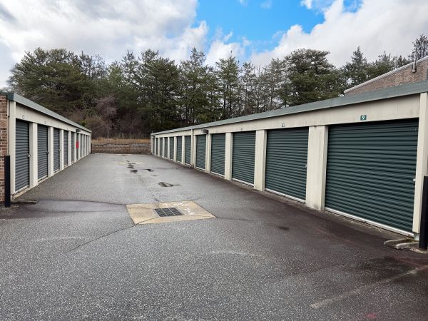 First Storage Kernersville - 631 Gralin Street