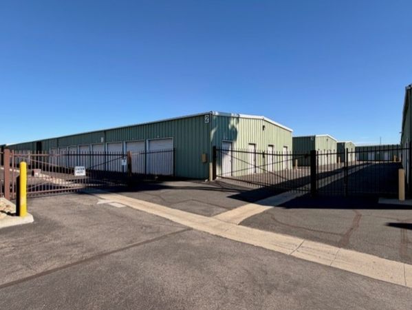 Extra Space Storage - 2279 - Oxnard - Montgomery Ave - 262 Montgomery Avenue
