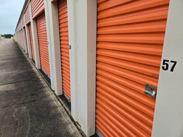 Extra Space Storage - 5168 - Taylor - N Main St - 3706 North Main Street