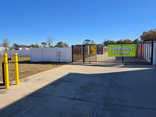 Extra Space Storage - 5170 - Summerfield - S US Hwy 441 - 15855 U.S. 441