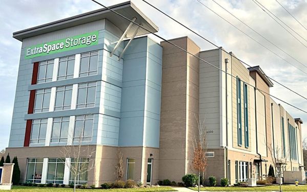 Extra Space Storage - 5122 - Franklin - Hospitality Dr - 6200 Hospitality Drive