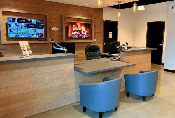 Extra Space Storage - 5122 - Franklin - Hospitality Dr - 6200 Hospitality Drive