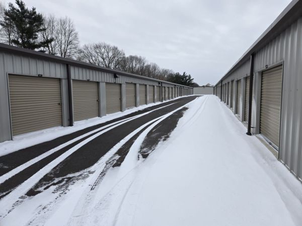 Extra Space Storage - 5041 - Weatogue - Hopmeadow St - 70 Hopmeadow Street