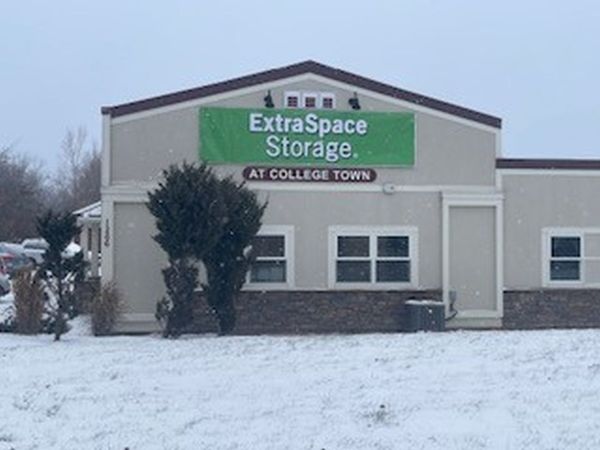 Extra Space Storage - 5065 - Rochester - 1266 Brighton Henrietta Town Line Rd - 1266 Brighton Henrietta Town Line Road
