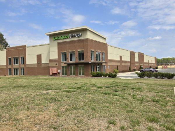 Extra Space Storage - 5079 - Indian Trail - Radiator Rd - 121 Radiator Road