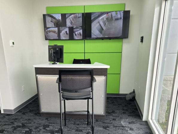 Extra Space Storage - 6674 - Sarasota - 9000 S Tamiami Trl - 9000 South Tamiami Trail