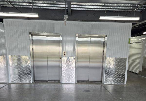 Extra Space Storage - 6674 - Sarasota - 9000 S Tamiami Trl - 9000 South Tamiami Trail