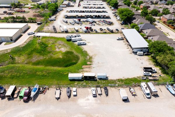 M&W Storage Park - 10365 Alta Vista Road