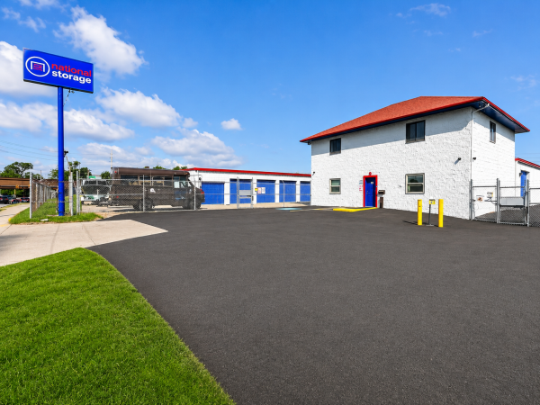 National Storage Lakewood East - Berea - 11600 Berea Road