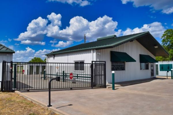 Total Storage - 2650 U.S. 290