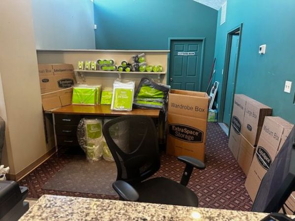 Extra Space Storage - 5074 - Omaha - Giles Rd - 13401 Giles Road