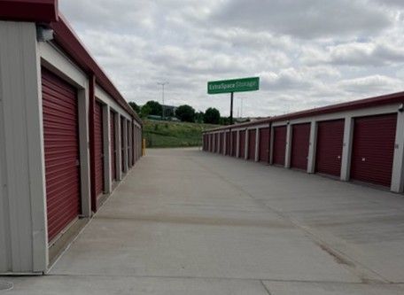 Extra Space Storage - 5074 - Omaha - Giles Rd - 13401 Giles Road