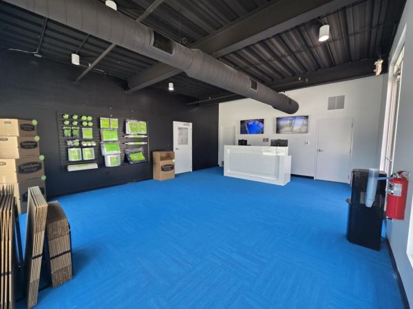 Extra Space Storage - 5107 - New Caney - US Highway 59 - 17644 U.S. 59