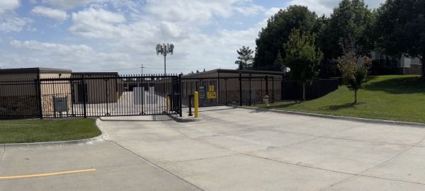 Extra Space Storage - 5073 - Omaha - Drexel St - 18025 Drexel Street