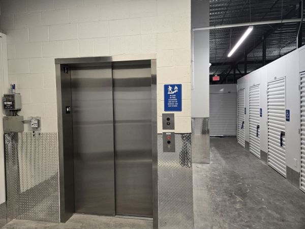 Extra Space Storage - 6141 - El Paso - 11501 Gateway N Blvd - 11501 Gateway North Boulevard
