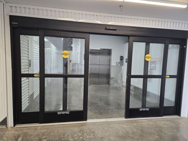 Extra Space Storage - 6141 - El Paso - 11501 Gateway N Blvd - 11501 Gateway North Boulevard