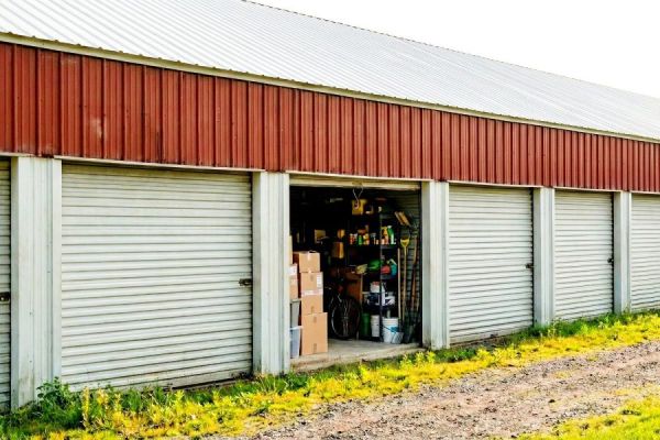 TrueNorth Storage - 684 Center Road