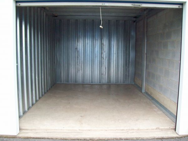 AAAA Self Storage - Sterling - 45143 Old Ox Road