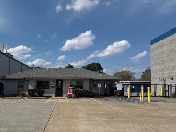 AAAA Self Storage - Chesapeake S Military Hwy - 2151 South Military Highway