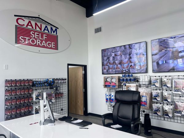 Canam Self Storage - 530 Wellington Avenue