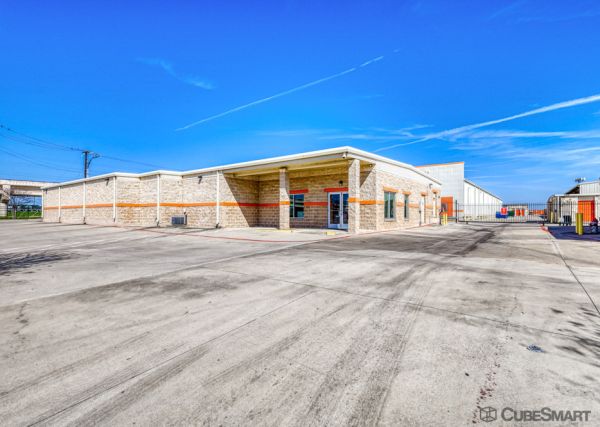 CubeSmart Self Storage - 108 South Belt Line Road- TX - 108 South Belt Line Road