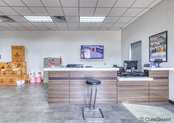CubeSmart Self Storage - 108 South Belt Line Road- TX - 108 South Belt Line Road